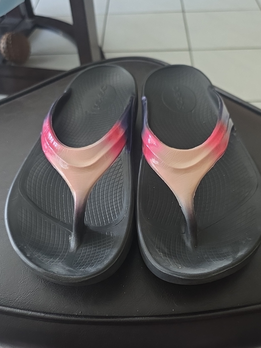 Oofos Oolala Womens Flip Flops